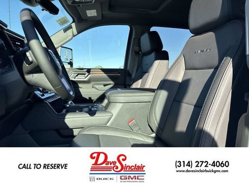 New 2026 GMC Sierra 2500 Denali w/ Denali Reserve Package AWD/4WD image 11