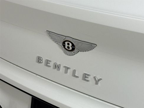 Used 2020 Bentley Continental GT V8 image 30