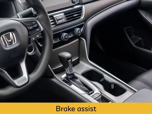 Used 2018 Honda Accord EX image 12