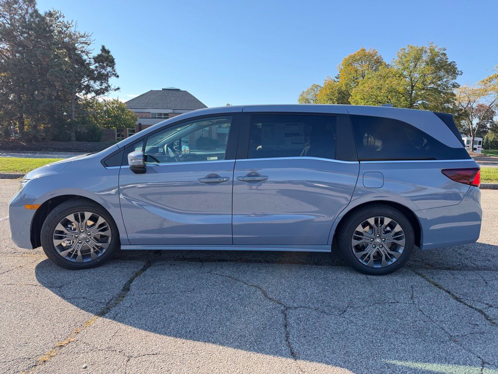 New 2027 Honda Odyssey Touring image 25