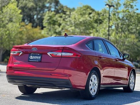 Used 2020 Ford Fusion S FWD image 5