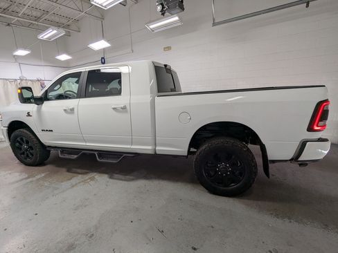 Used 2024 RAM 2500 Laramie w/ Night Edition AWD/4WD image 10