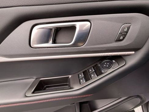New 2026 Ford Explorer ST-Line AWD/4WD image 13