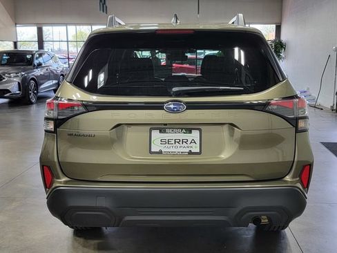 Used 2026 Subaru Forester Premium AWD/4WD image 6
