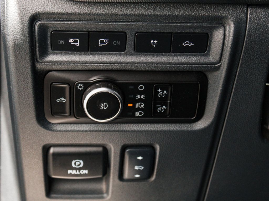 Used 2024 Ford F150 Raptor AWD/4WD image 13