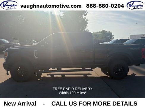 Used 2022 Ford F250 XLT w/ Black Appearance Package AWD/4WD image 1