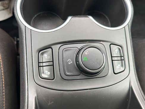 Used 2019 GMC Terrain SLE w/ Driver Convenience Package image 21