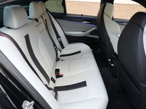 Used 2022 BMW M5 w/ Competition Package image 24