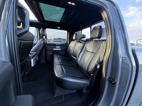 Used 2018 Ford F150 Lariat w/ Equipment Group 502A Luxury image 9