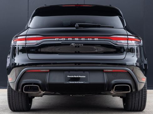 New 2026 Porsche Macan image 10