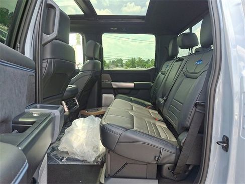 New 2025 Ford F250 Platinum image 8