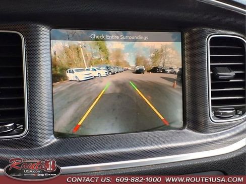 Used 2015 Dodge Charger SXT AWD/4WD image 22