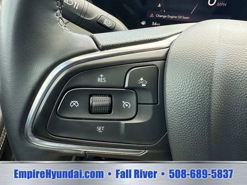 Used 2024 Buick Encore GX Sport Touring AWD/4WD image 28