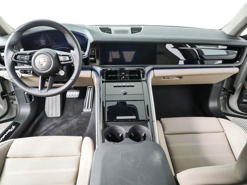 New 2026 Porsche Panamera 4 AWD/4WD image 19
