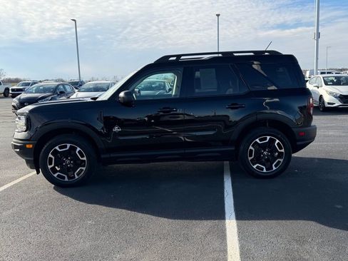 Used 2024 Ford Bronco Sport Outer Banks image 8