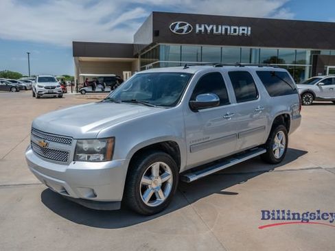 Used 2014 Chevrolet Suburban LS w/ All-Star Edition AWD/4WD image 1