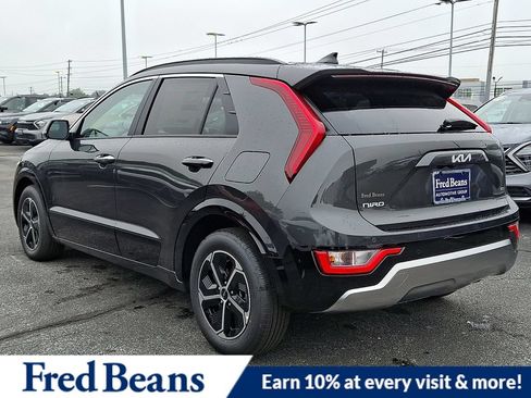 New 2026 Kia Niro FWD image 3