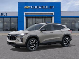 New 2026 Chevrolet Trax RS w/ Sunroof Package FWD video 2