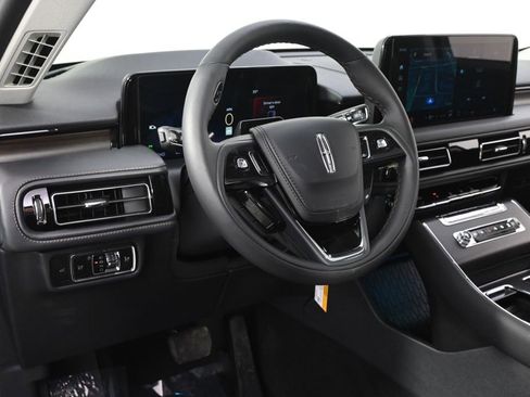 New 2026 Lincoln Aviator Reserve w/ Jet Appearance Package AWD/4WD image 11