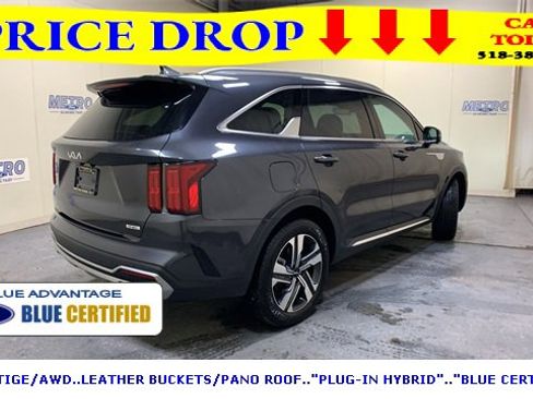 Used 2023 Kia Sorento SX Prestige image 4