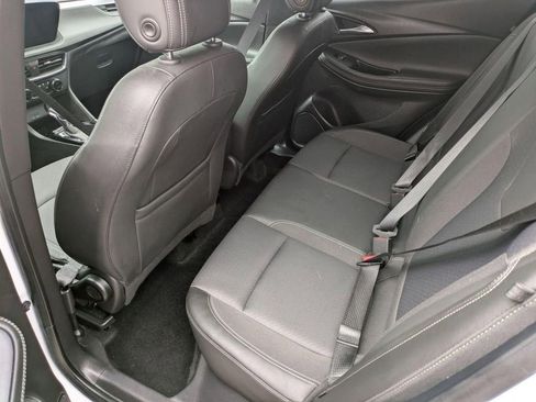 Used 2025 Buick Encore GX Preferred FWD image 23