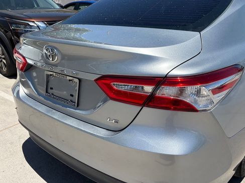 Used 2020 Toyota Camry LE FWD image 4