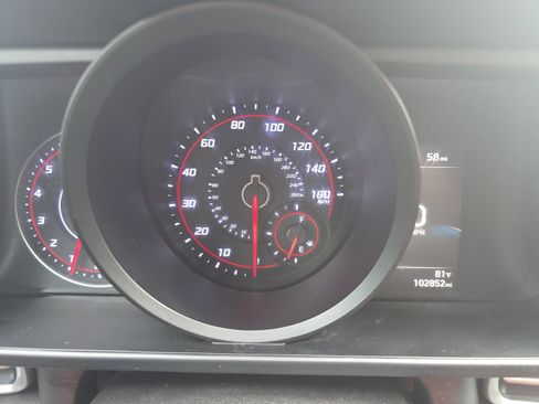 Used 2021 Hyundai Elantra SEL FWD image 2