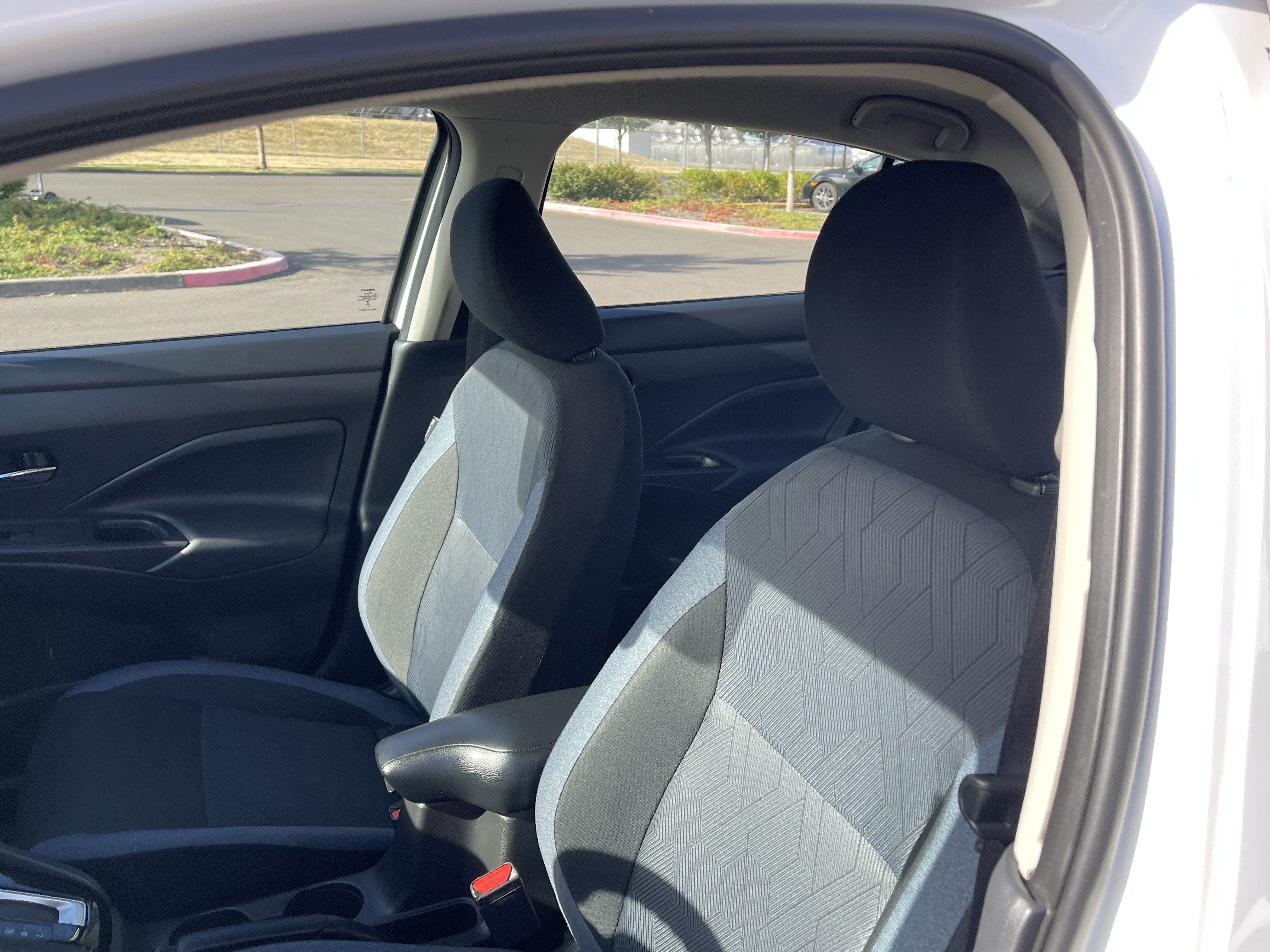 Used 2024 Nissan Versa SV FWD image 18