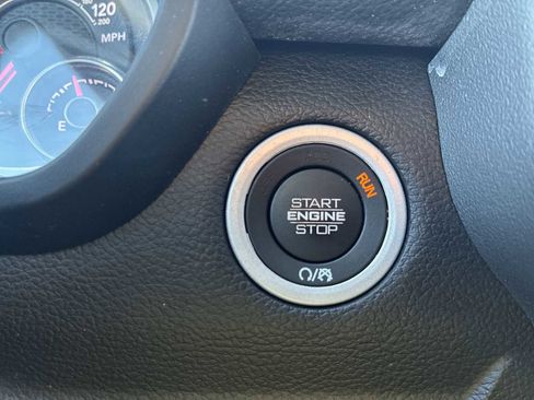 Used 2022 RAM 1500 Laramie w/ Sport Appearance Package image 17