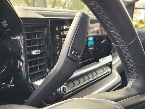 Used 2025 GMC Sierra 1500 SLT image 19