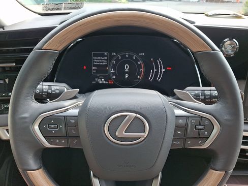 Certified 2023 Lexus RX 350 Premium w/ Cold Area Package AWD/4WD image 19