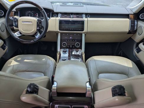 Used 2019 Land Rover Range Rover Supercharged AWD/4WD image 18