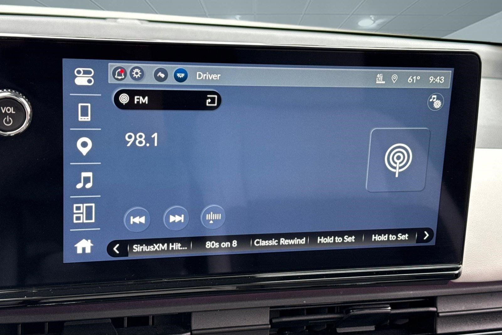 Used 2024 Honda Prologue Touring image 21
