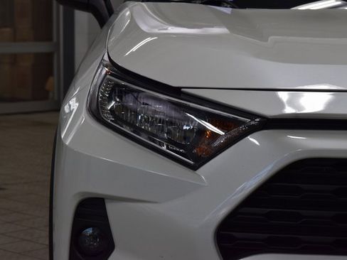 Used 2024 GMC Yukon Denali Ultimate image 12