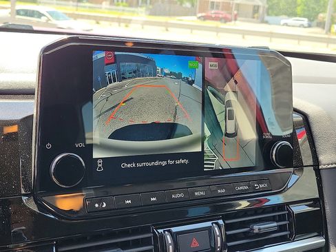 New 2025 Nissan Pathfinder SL w/ Cargo Package image 14