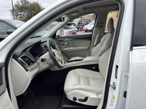 Used 2024 Volvo XC90 B6 Plus AWD/4WD image 6
