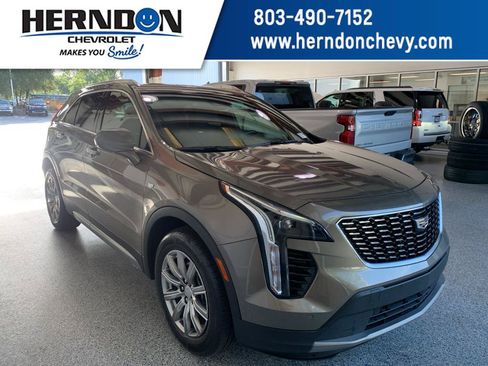 Used 2020 Cadillac XT4 Premium Luxury w/ Driver Awareness Package FWD image 1