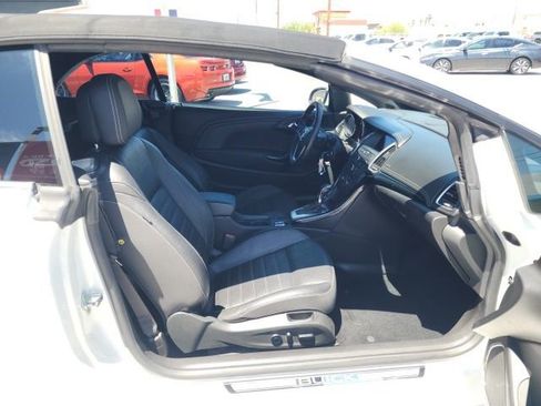 Used 2018 Buick Cascada Premium FWD image 21
