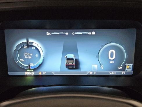 New 2025 Ford F150 Lightning Flash AWD/4WD image 17