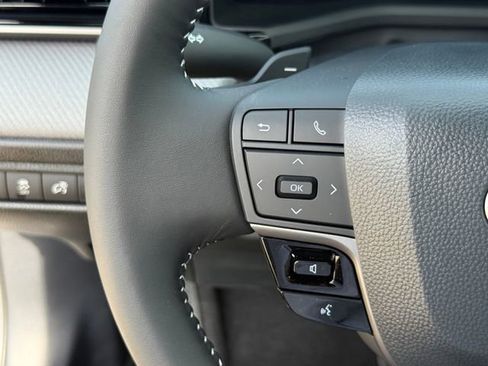 Used 2026 Toyota Camry SE w/ Convenience Package image 18