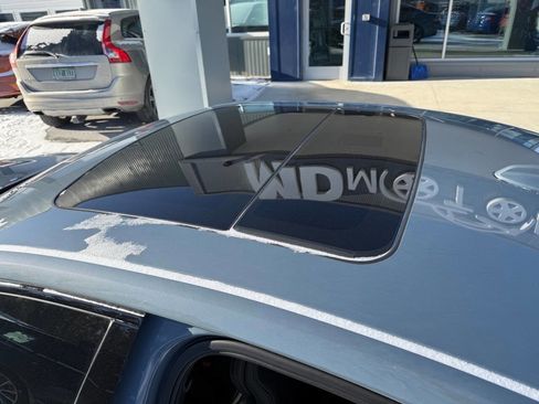 Used 2024 Volvo S60 B5 Plus AWD/4WD image 14