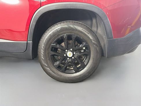 Used 2018 Chevrolet Traverse LT FWD image 31