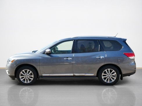 Used 2015 Nissan Pathfinder SL AWD/4WD image 6