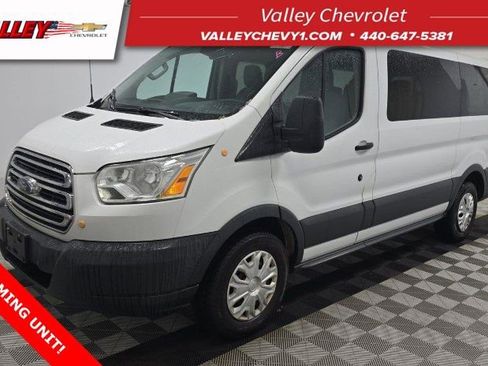 Used 2015 Ford Transit 150 XLT image 1