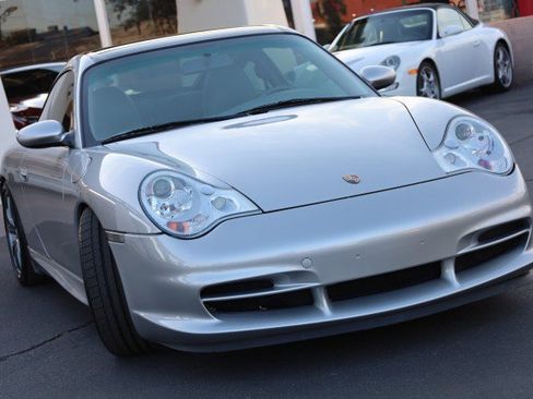 Used 2003 Porsche 911 Targa RWD image 2