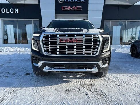 New 2026 GMC Yukon Denali w/ Denali Reserve Package image 5