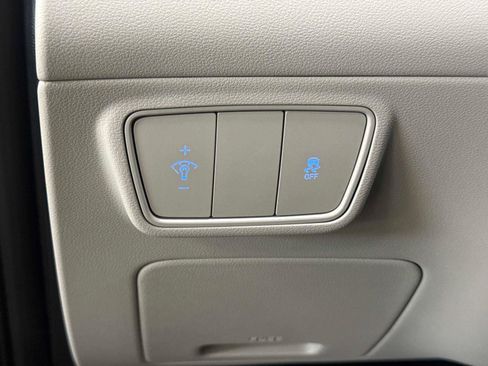 Used 2024 Hyundai Tucson SE image 29