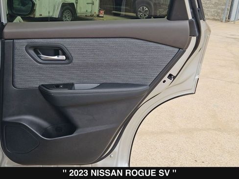 Used 2023 Nissan Rogue SV FWD image 26