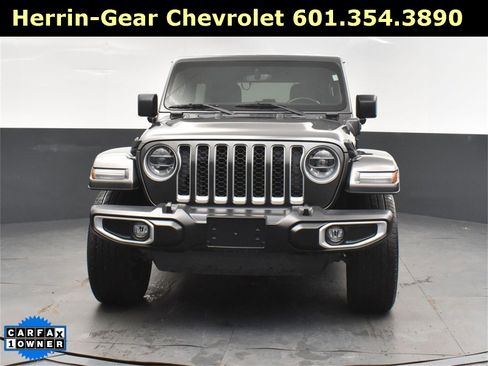Used 2021 Jeep Wrangler Unlimited Sahara w/ Cold Weather Group image 10