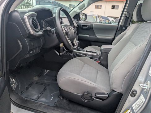 Used 2023 Toyota Tacoma image 11